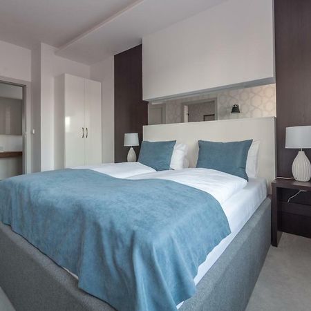 Novopolska - Hotel I Restauracja Косьцян Экстерьер фото