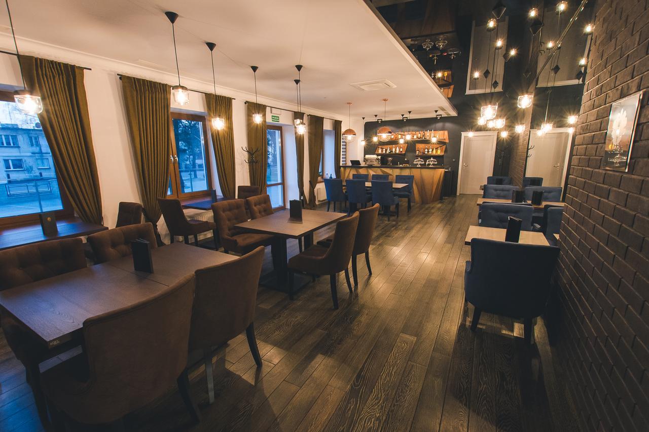 Novopolska - Hotel I Restauracja Косьцян Экстерьер фото