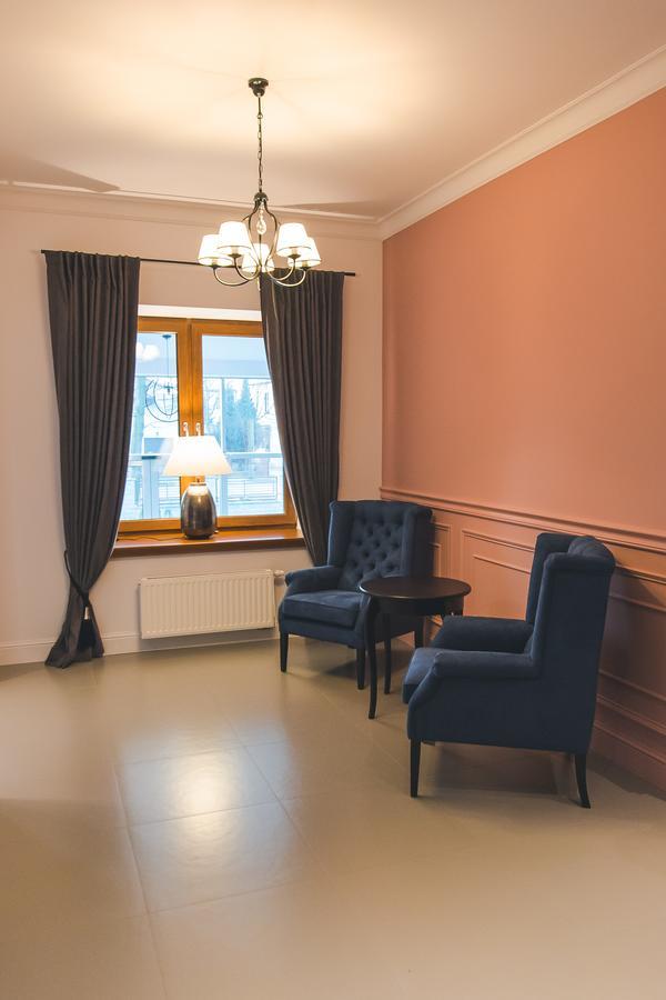 Novopolska - Hotel I Restauracja Косьцян Экстерьер фото