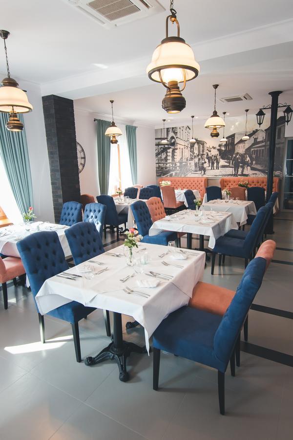 Novopolska - Hotel I Restauracja Косьцян Экстерьер фото