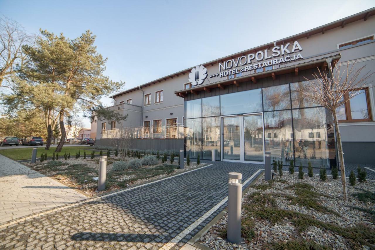 Novopolska - Hotel I Restauracja Косьцян Экстерьер фото