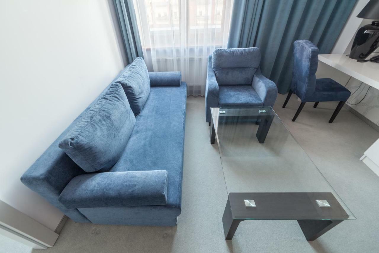 Novopolska - Hotel I Restauracja Косьцян Экстерьер фото